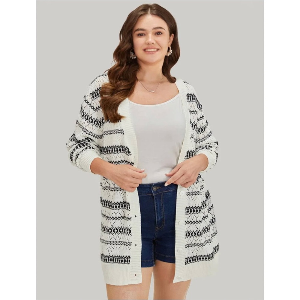 NWT BloomChic Cardigan